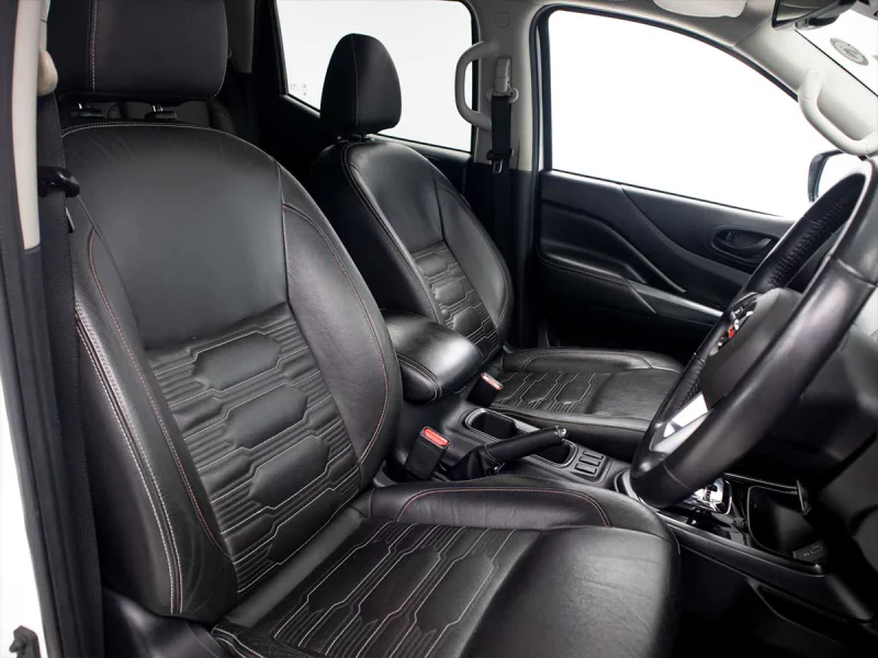 Vehicle Image for 24/24for Nissan Navara Double Cab 2.5DDTi Pro-2X Auto D/C P/U