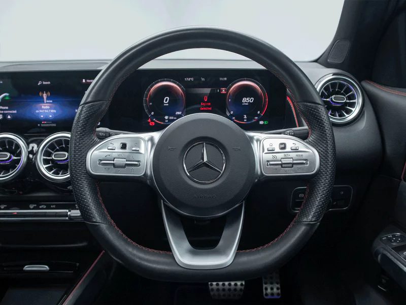 Vehicle Image for 10/26for Mercedes-Benz GLB 220d 4Matic