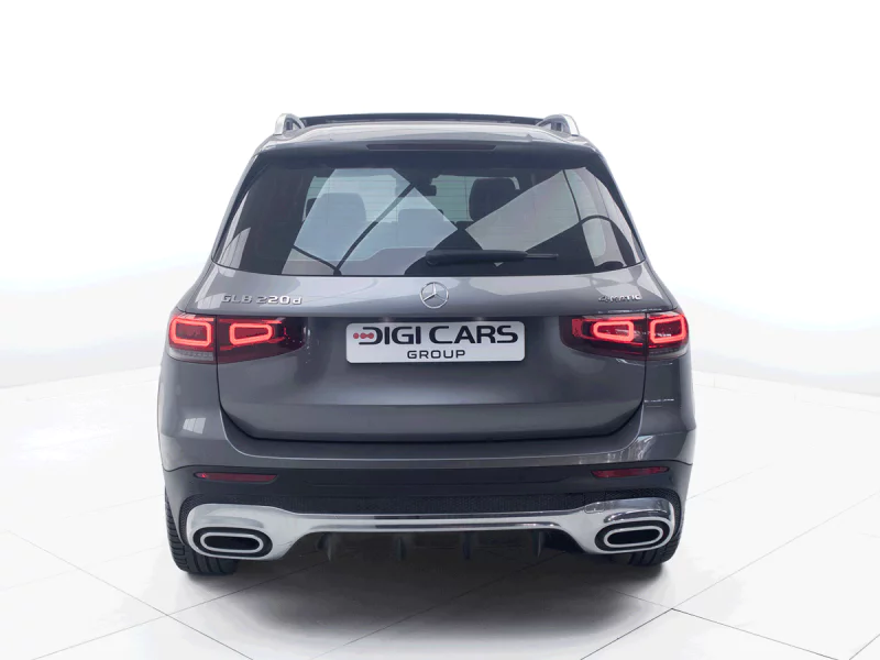 Vehicle Image for 18/26for Mercedes-Benz GLB 220d 4Matic