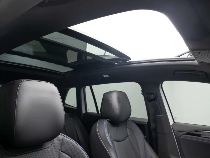 Vehicle Image for 22/25for Volkswagen Tiguan R-Line 1.4 TSI 110 kW DSG