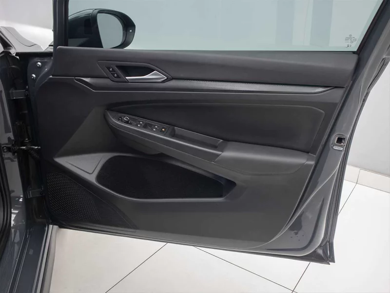 Vehicle Image for 22/24for Volkswagen Golf 8 GTI 2.0 TSI DSG