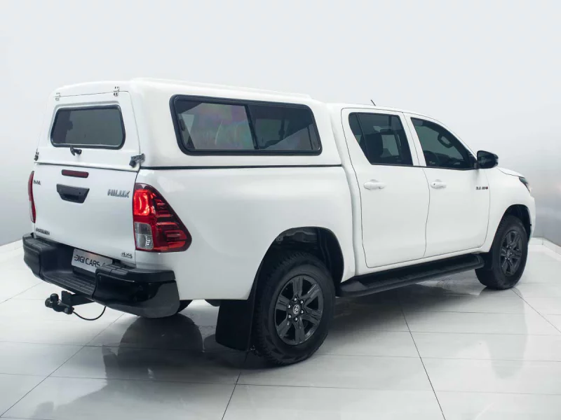 Vehicle Image for 4/24for Toyota Hilux Double Cab 2.4 GD-6 4X4 Raider 6AT