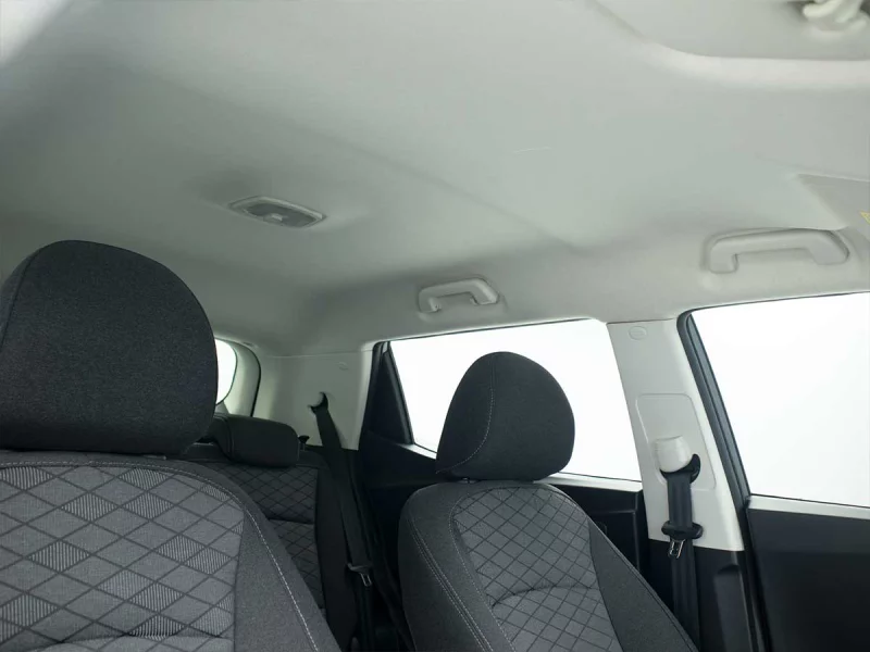 Vehicle Image for 15/23for Mahindra XUV3X0 1.2 MX2 MT