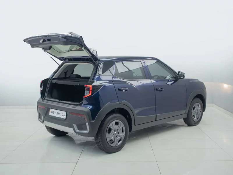 Vehicle Image for 7/23for Mahindra XUV3X0 1.2 MX2 AT