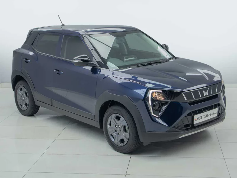 Vehicle Image for 2/23for Mahindra XUV3X0 1.2 MX2 MT