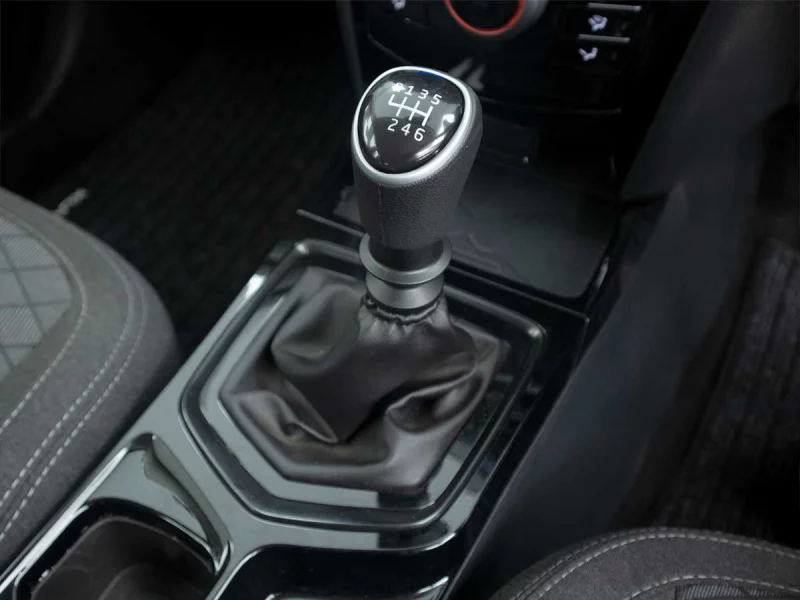 Vehicle Image for 6/23for Mahindra XUV3X0 1.2 MX2 MT