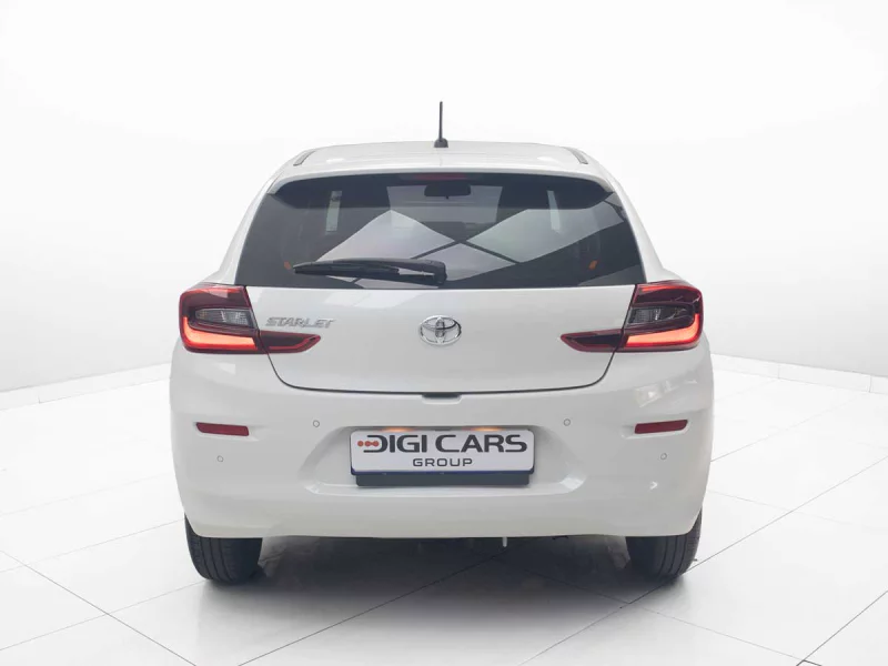 Vehicle Image for 12/24for Toyota Starlet 1.5 Xi