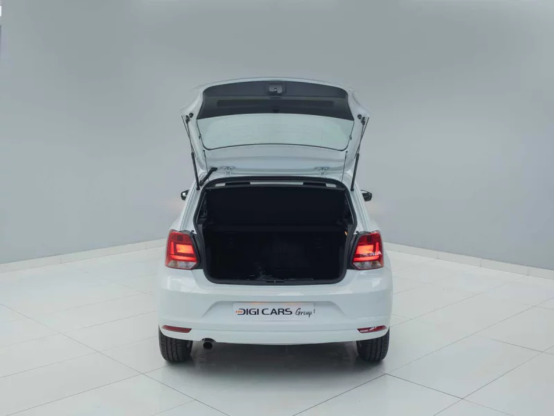 Vehicle Image for 26/46for Volkswagen Polo Vivo Hatch 1.4 Life 63kW Life