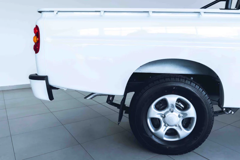 Vehicle Image for 9/24for Mahindra Pik-up Pik Up 2.2CRDe S6