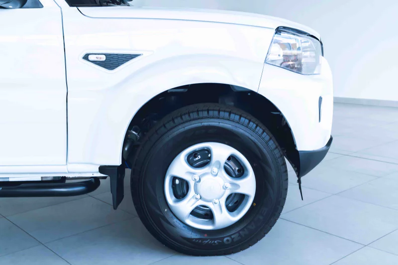 Vehicle Image for 10/24for Mahindra Pik-up Pik Up 2.2CRDe S6