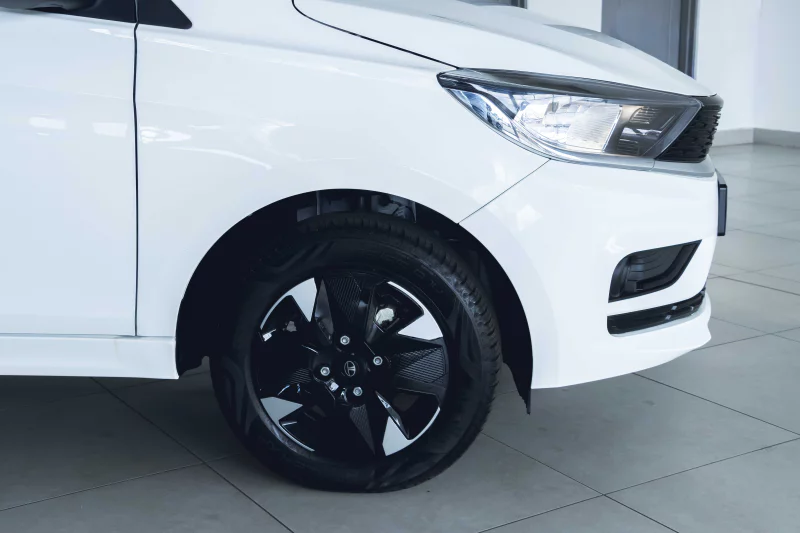 Vehicle Image for 12/25for Tata Tiago 1.2 XT MT