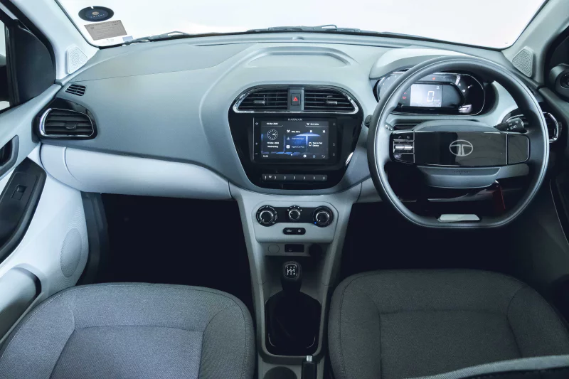 Vehicle Image for 22/25for Tata Tiago 1.2 XT MT