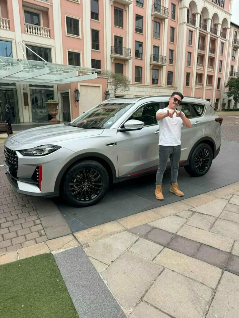 New influencers for a new SUV: Jetour and Good Things Guy names brand’s new shape shifters