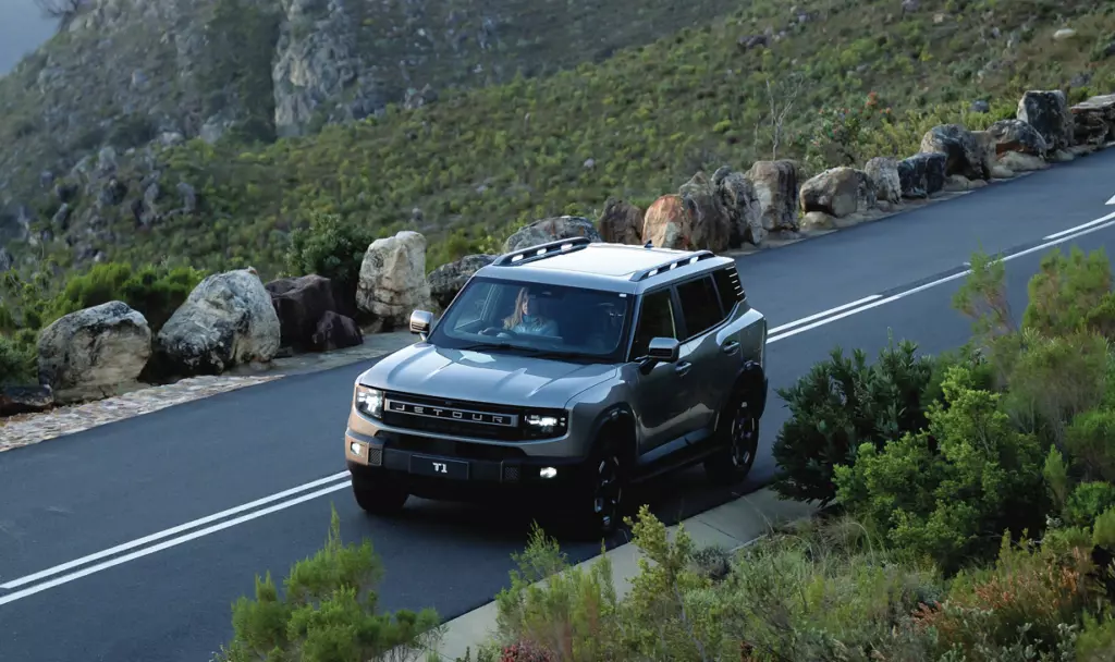 The Ultimate Sandton-to-Bushveld Weekend: Jetour T1 vs T2 for Gauteng Escapes